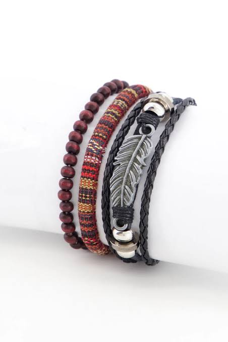 Feather Charm Bracelet