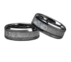 Lunar Edge Ring